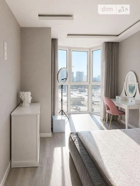 Sale of 1-room apartment 49.8 sq. m. on Dragomanova Street 2B • ID 34