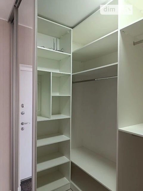 Sale of 1-room apartment 49.8 sq. m. on Dragomanova Street 2B • ID 34