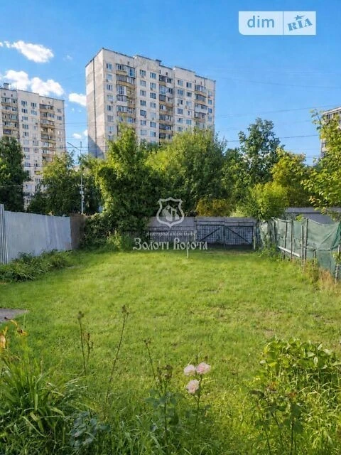 Продаж 1 поверхового будинку з ділянкою на 3.1 сотки, 26.8 к