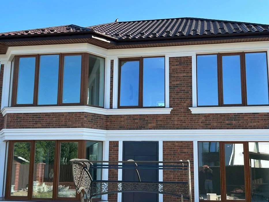Продаж Будинку 366кв. м. Київ Жуляни Солом'янський р-н. Діля