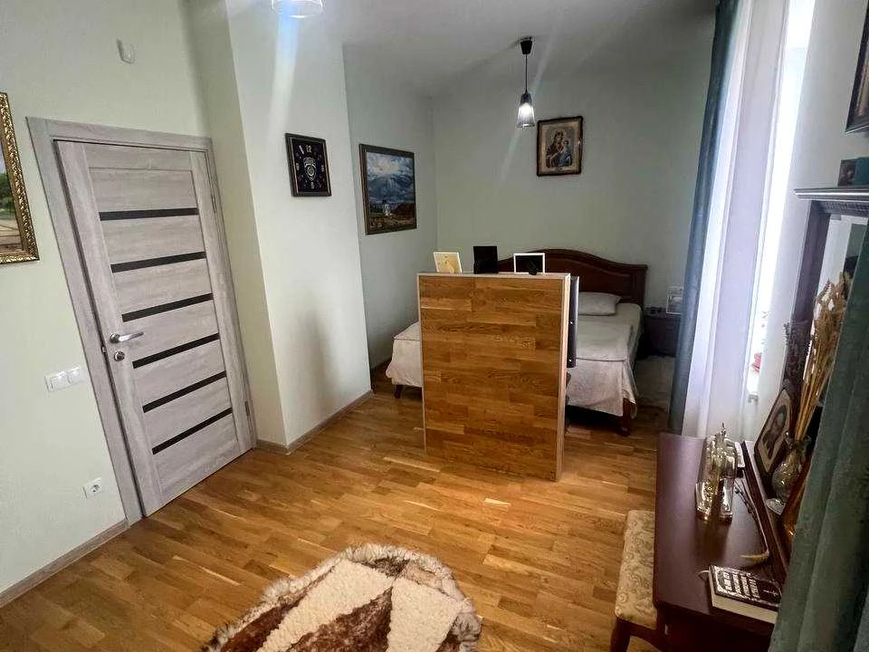 Будинок. Київ, Никифора Дровняка вул.