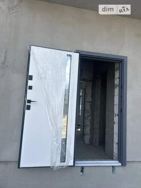 Продаж 2 поверхового таунхауса з ділянкою на 1.5 сотки, 107.