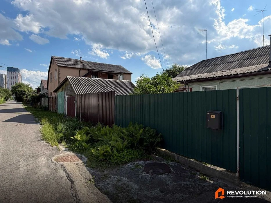 Без комісії. Продаж частини будинку 52.5м2, мікрорайон Новоб
