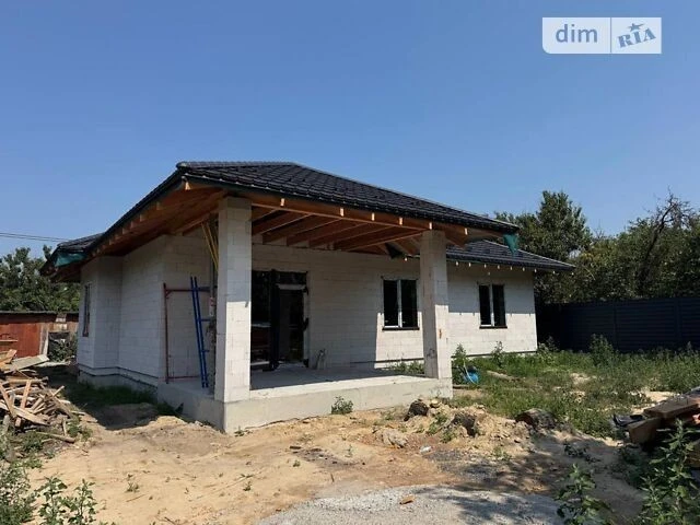 Продаж 1 поверхового будинку з ремонтом і ділянкою на 6 сото