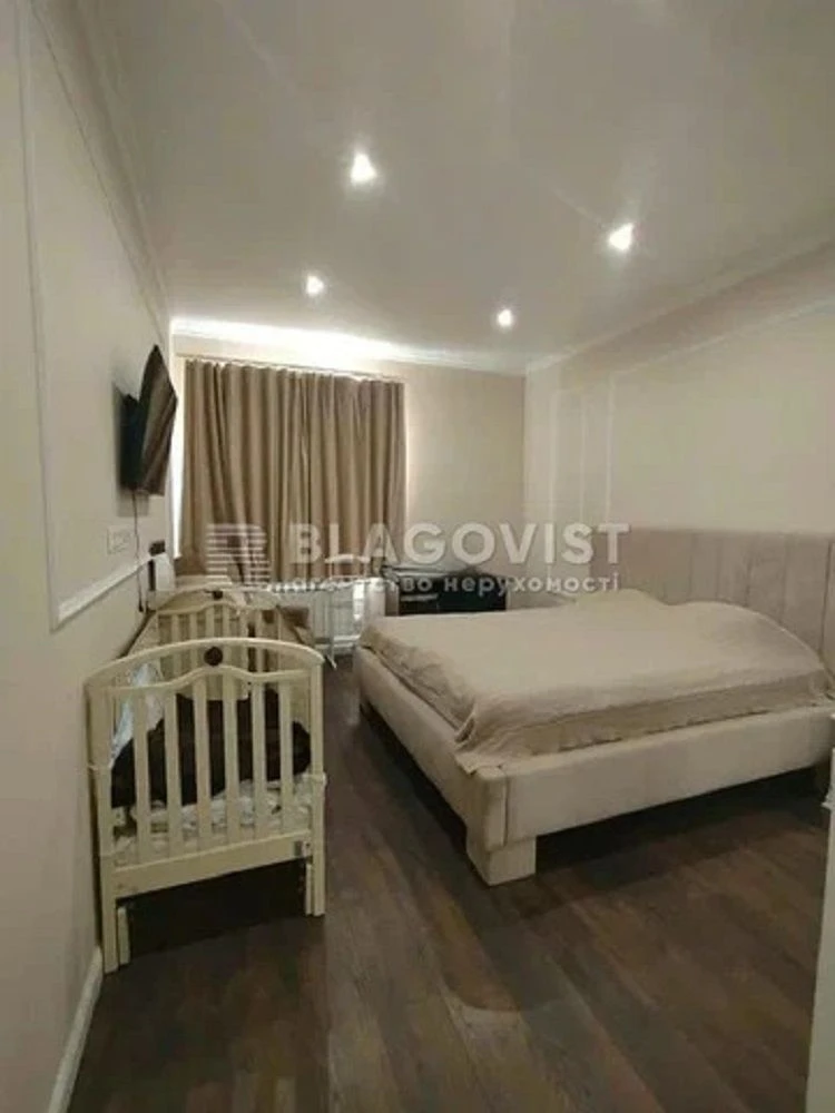 Продаж будинку вул. Садова (Святошинський) в Києві / W-74664