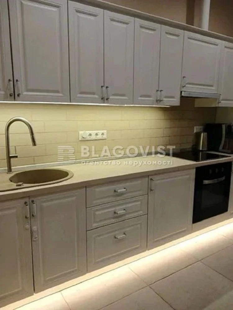 Продаж будинку вул. Садова (Святошинський) в Києві / W-74664