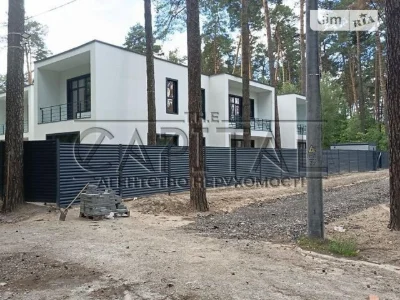Продаж 2 поверхового будинку з опаленням і ділянкою на 10 со