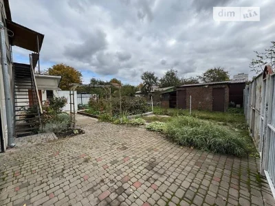 Продаж частини будинку на вул. Постова, 7 кімнат • ID 344038