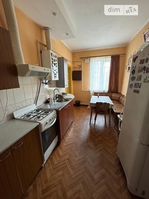 Продаж частини будинку на вул. Постова, 7 кімнат • ID 344038