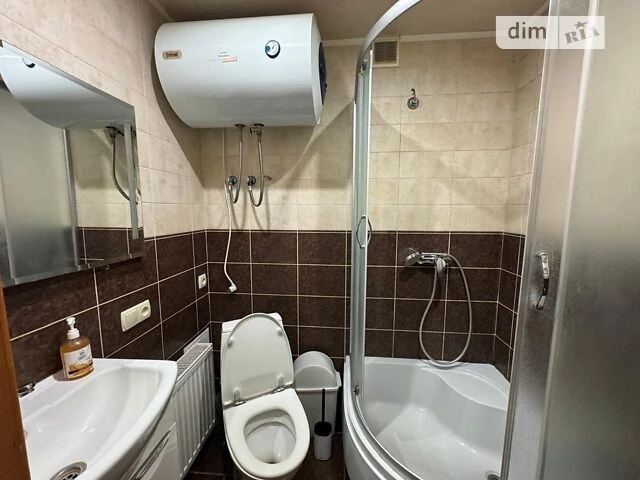 Продаж частини будинку на вул. Постова, 7 кімнат • ID 344038
