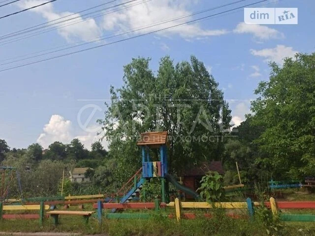Продаж 2 поверхового будинку з ділянкою на 1.5 сотки, 107 кв