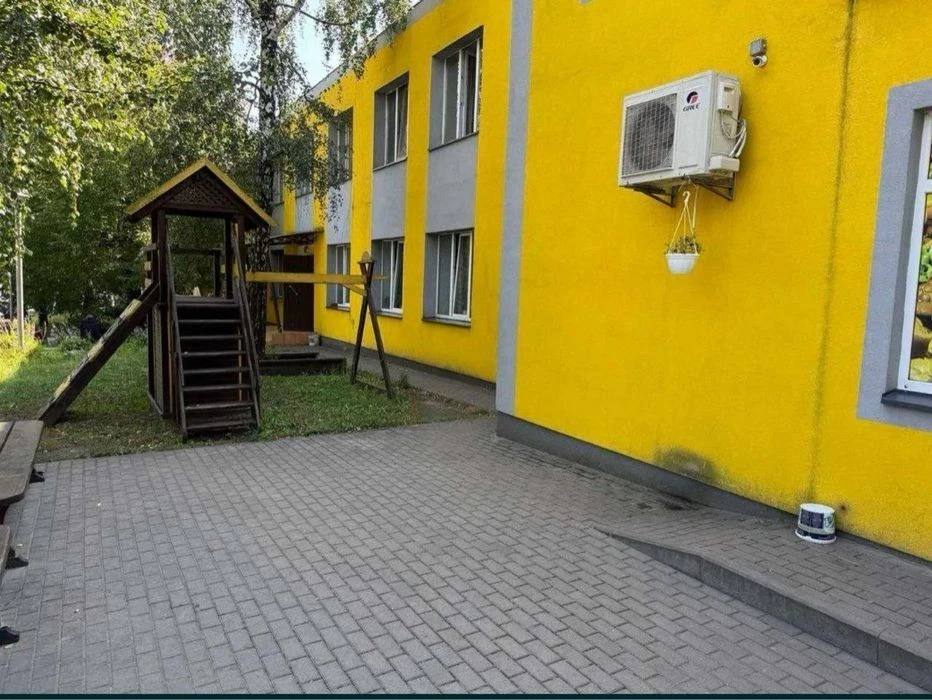 Продам готовий будинок, діючий бізнес! Подільский район, до