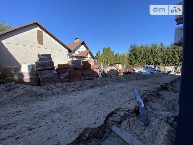 Продаж 2 поверхового таунхауса 104 кв. м, 3 кімнати, на вул.