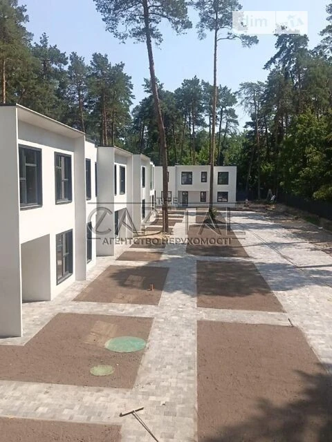 Продаж 2 поверхового будинку з опаленням і ділянкою на 10 со