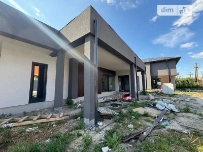 Продаж 2 поверхового будинку з ремонтом і ділянкою на 5 сото