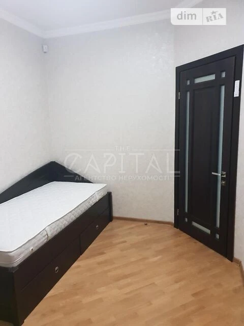 Продаж 2 поверхового будинку з опаленням і ділянкою на 20 со