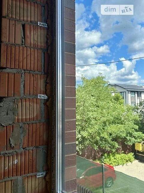 Продаж 2 поверхового таунхауса з ділянкою на 1 сотку, 98.1 к