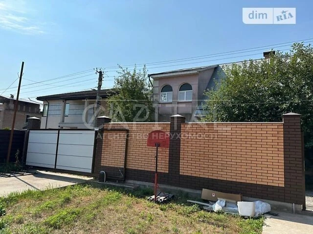 Продаж 3 поверхового будинку з ділянкою на 9 соток, 320 кв.