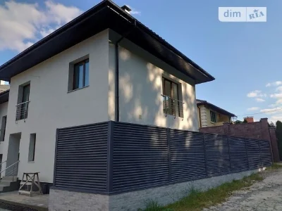 Продаж 2 поверхового таунхауса з ділянкою на 2.35 сотки, 165