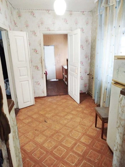 Будинок з великим участком в Києві, на березі озера, Бортнич