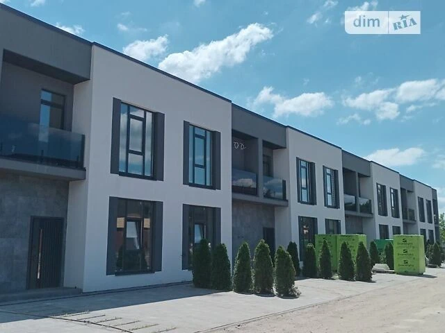 Продаж 2 поверхового таунхауса з ділянкою на 2 сотки, 138 кв