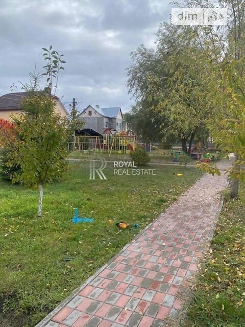 Продаж 2 поверхового дуплекса з ділянкою на 5 соток, 180 кв.