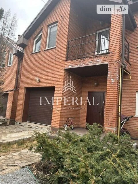 Продаж 2 поверхового будинку 180 кв. м, 5 кімнат, на вул. Са