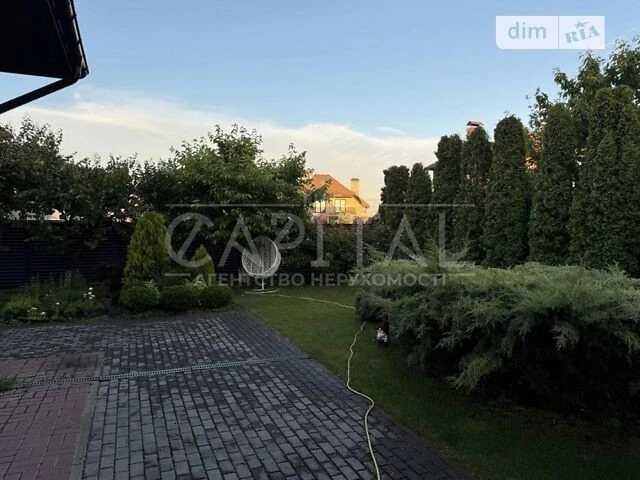 Продаж 2 поверхового будинку з балконом і ділянкою на 10 сот