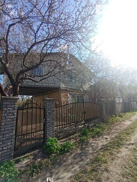 Продаж 2 поверхового будинку 151.2 кв. м, 3 кімнати, на вул.