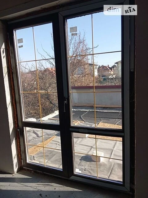 Продаж 2 поверхового будинку 151.2 кв. м, 3 кімнати, на вул.
