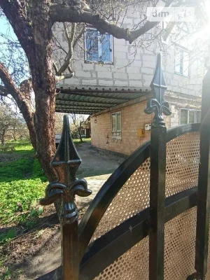 Продаж 2 поверхового будинку 151.2 кв. м, 3 кімнати, на вул.