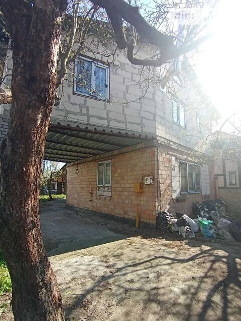 Продаж 2 поверхового будинку 151.2 кв. м, 3 кімнати, на вул.