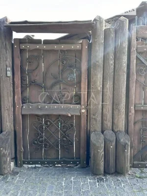 Продаж 2 поверхового будинку з ділянкою на 6 соток, 140 кв.