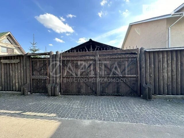 Продаж 2 поверхового будинку з ділянкою на 6 соток, 140 кв.