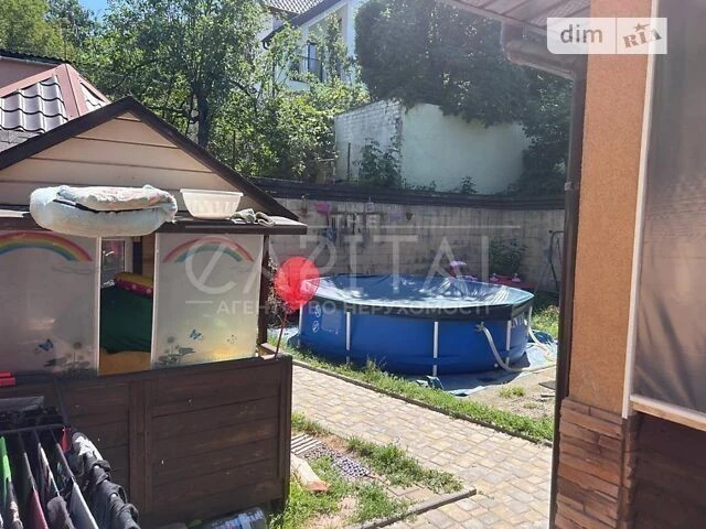 Продаж 2 поверхового будинку з опаленням і ділянкою на 3 сот