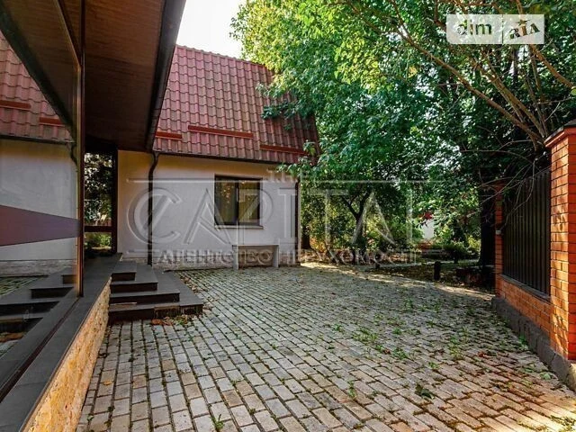 Продаж 2 поверхового будинку з балконом і ділянкою на 14 сот