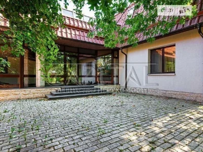 Продаж 2 поверхового будинку з балконом і ділянкою на 14 сот