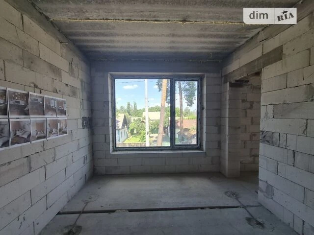 Продаж 3 поверхового таунхауса з ділянкою на 2 сотки, 145 кв