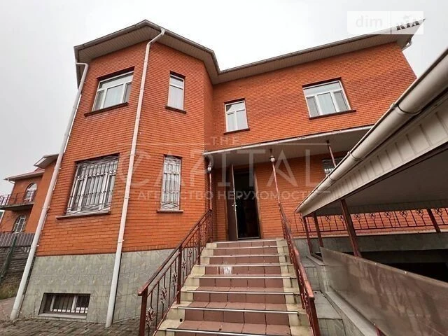 Продаж 3 поверхового будинку з мансардою і ділянкою на 5 сот