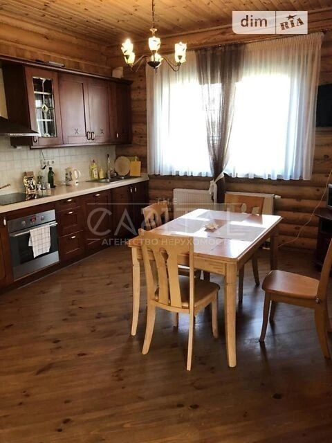 Продаж 2 поверхового будинку з балконом і ділянкою на 10 сот