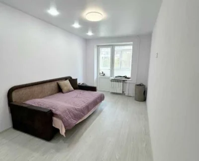 Продам 3к квартиру, 72кв.м, 4/9 пов, цегла, Мотель