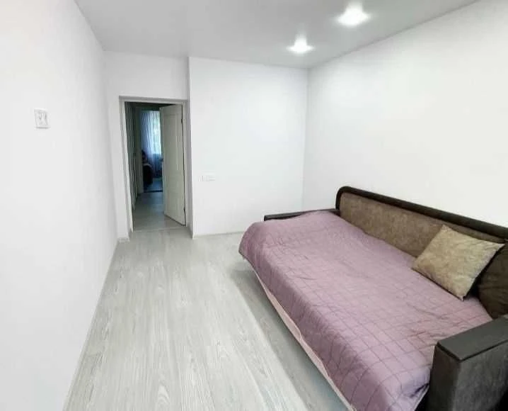 Продам 3к квартиру, 72кв.м, 4/9 пов, цегла, Мотель