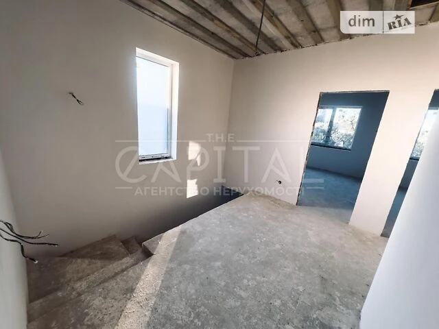 Продаж 2 поверхового будинку з ділянкою на 4 сотки, 220 кв.