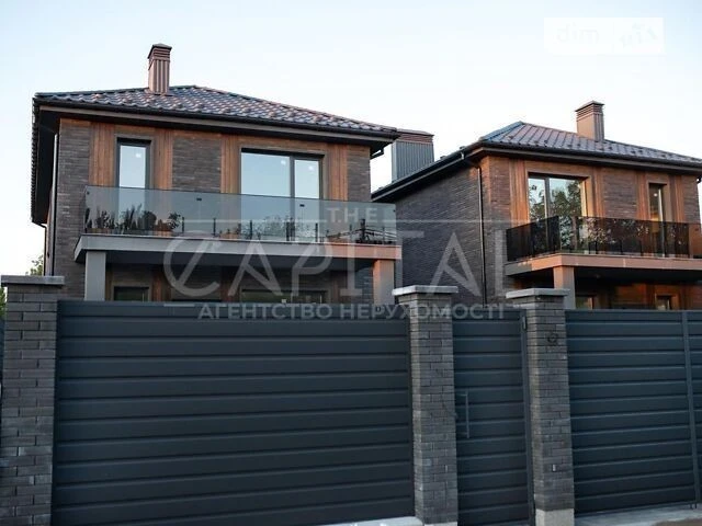 Продаж 2 поверхового будинку з ділянкою на 4 сотки, 220 кв.