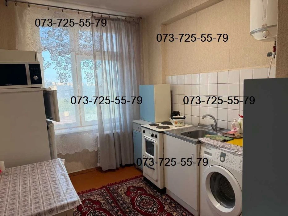 OWNER! FOR SALE 2-room ul. VERNADSKOGO 1 (Dzerzhinsky St