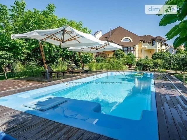 Продаж 2 поверхового будинку з гаражем і ділянкою на 50 сото