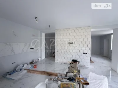 Продаж 2 поверхового будинку з ділянкою на 6 соток, 180 кв.