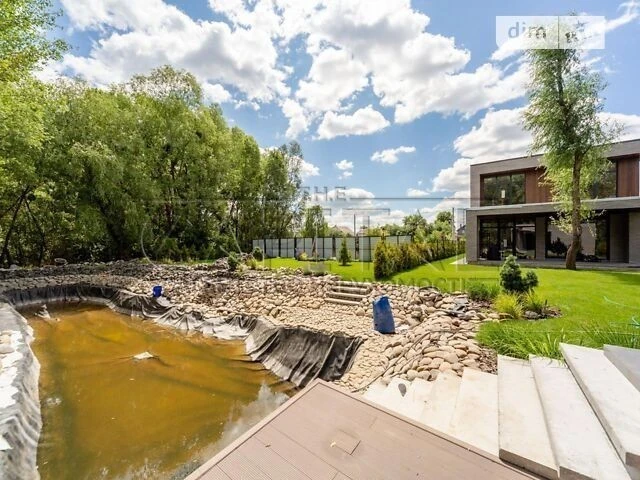 Продаж 2 поверхового будинку з ділянкою на 6 соток, 180 кв.