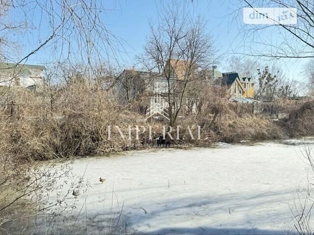 Продаж 2 поверхового будинку з ділянкою на 10 соток, 69 кв.