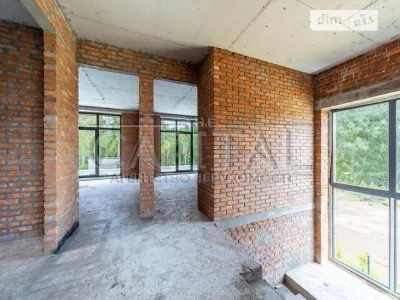 Продаж 2 поверхового будинку з ділянкою на 6 соток, 180 кв.